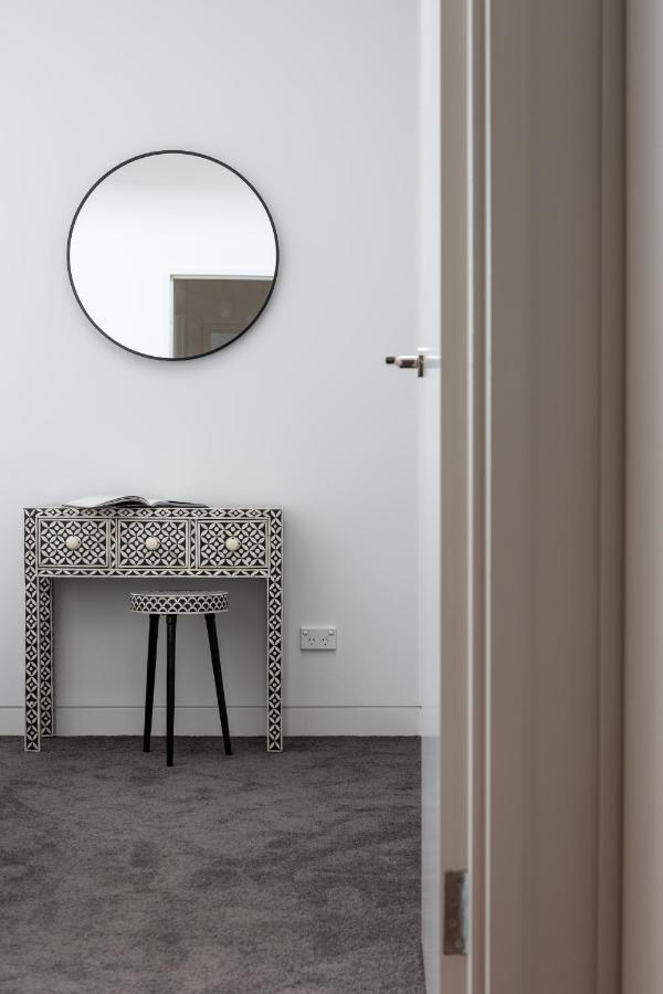 Stylish 2-Bed Apartment With Bbq Patio Near Beach Сидней Экстерьер фото